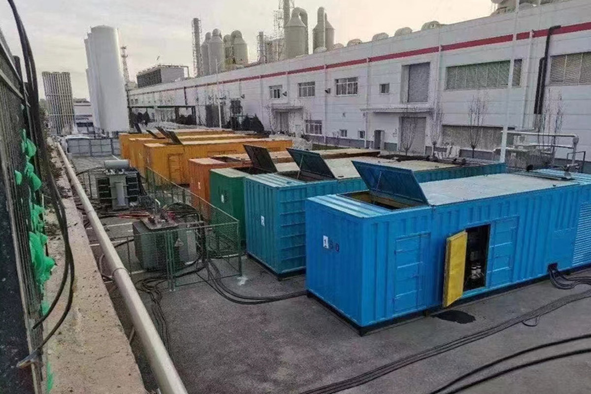 郧西发电机租赁施工现场